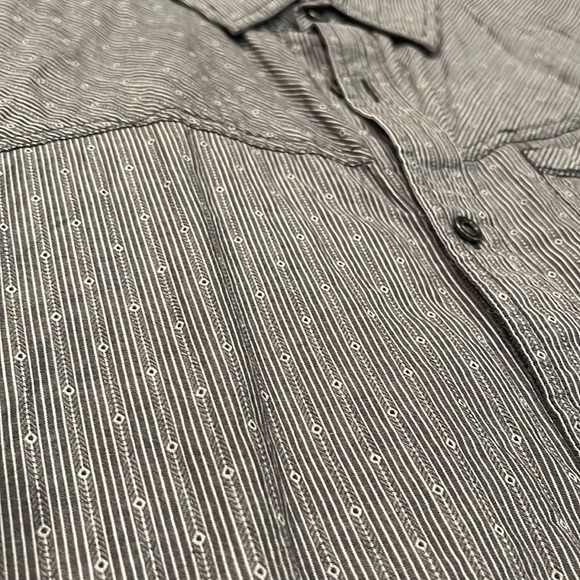 Prana Patterned Button Up - Picture 2 of 2